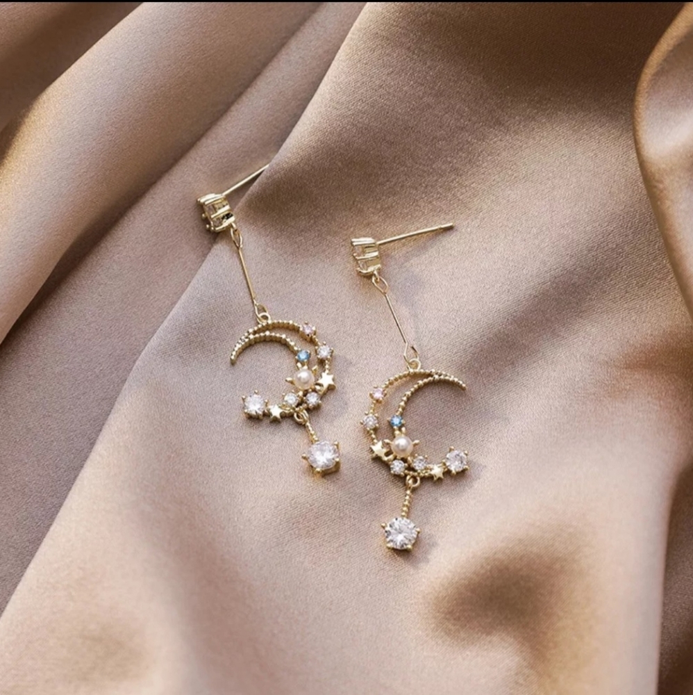 Blue Diamond Drop Dangle Moon Earrings